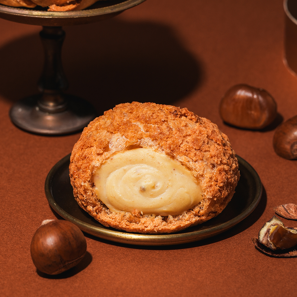 202511月限定口味-菠蘿栗子泡芙