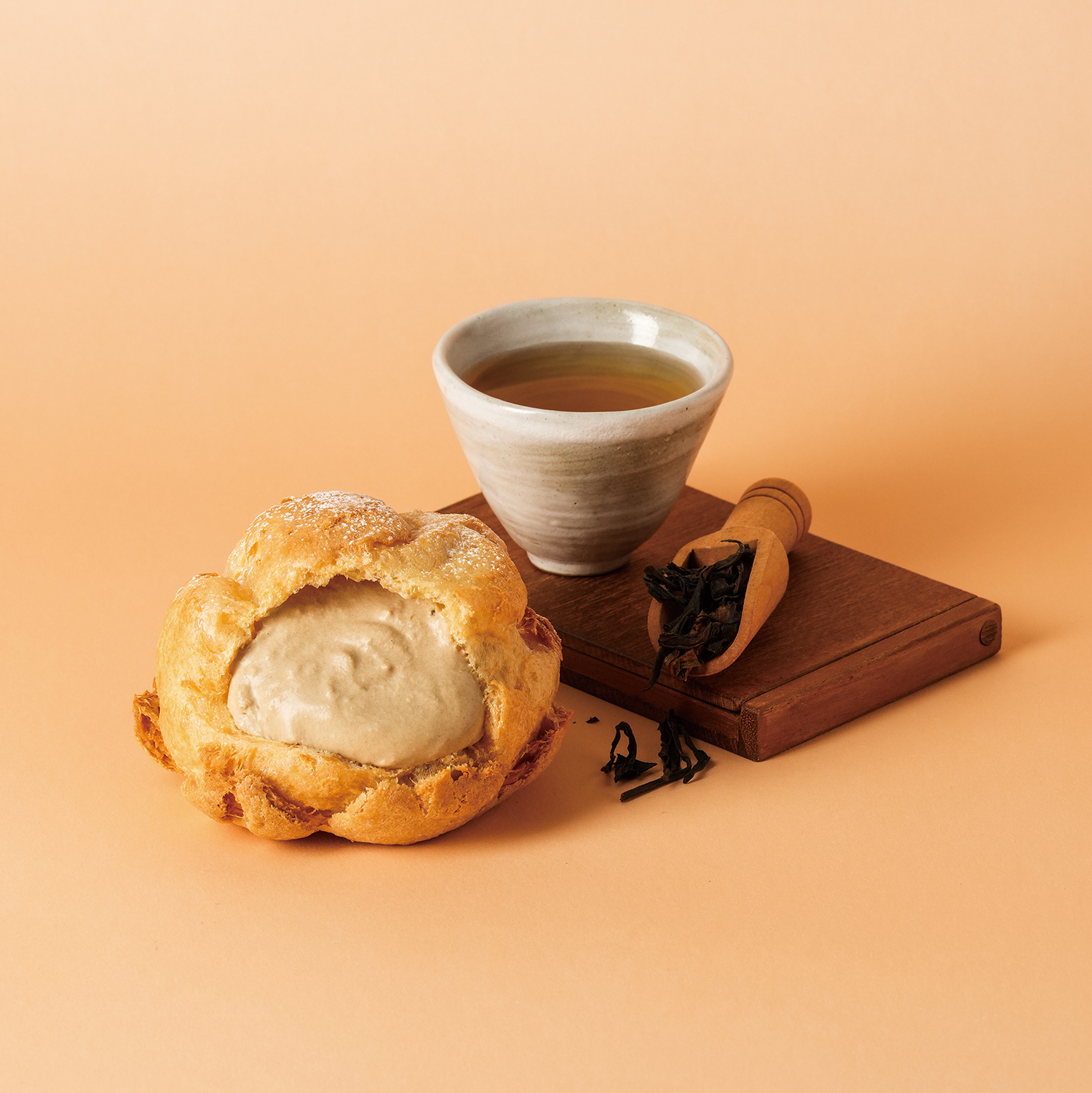 雙連概念店11月限定-蜜香紅茶牛乳泡芙